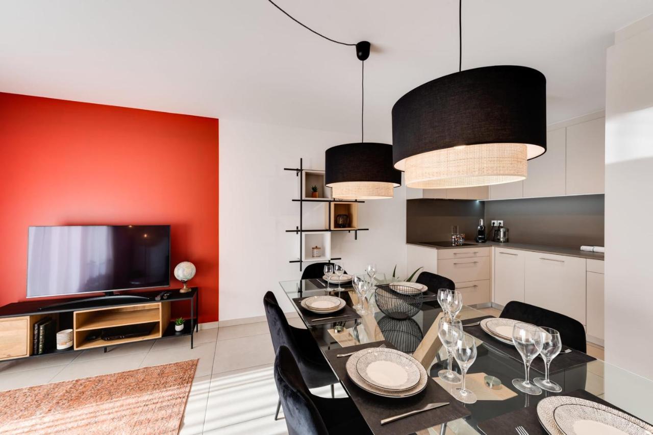 Le Reposoir - New 2 Bedroom Apartment With Terrace & Garage Annecy Buitenkant foto