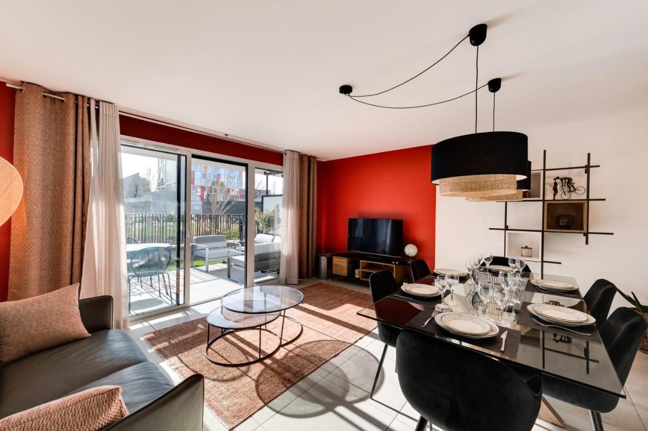 Le Reposoir - New 2 Bedroom Apartment With Terrace & Garage Annecy Buitenkant foto