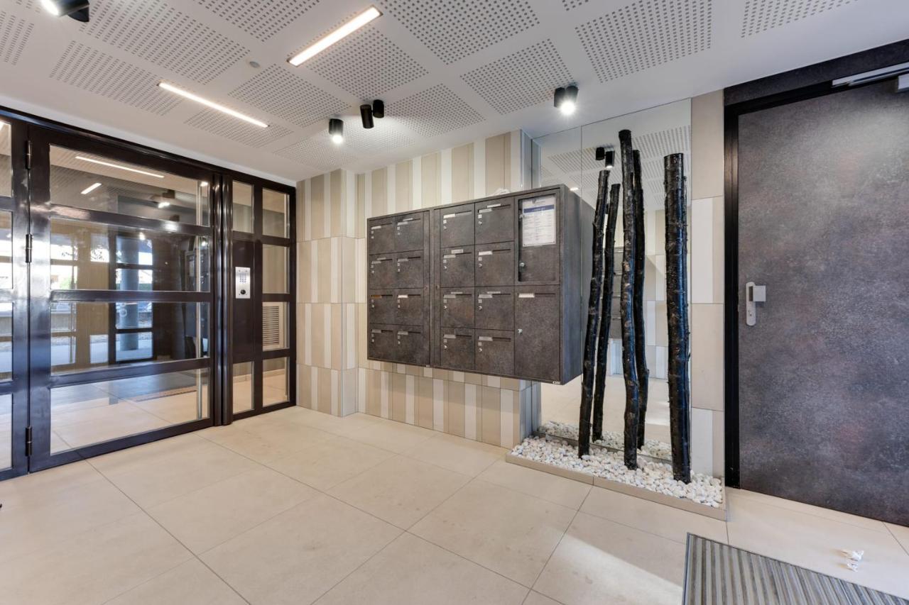 Le Reposoir - New 2 Bedroom Apartment With Terrace & Garage Annecy Buitenkant foto